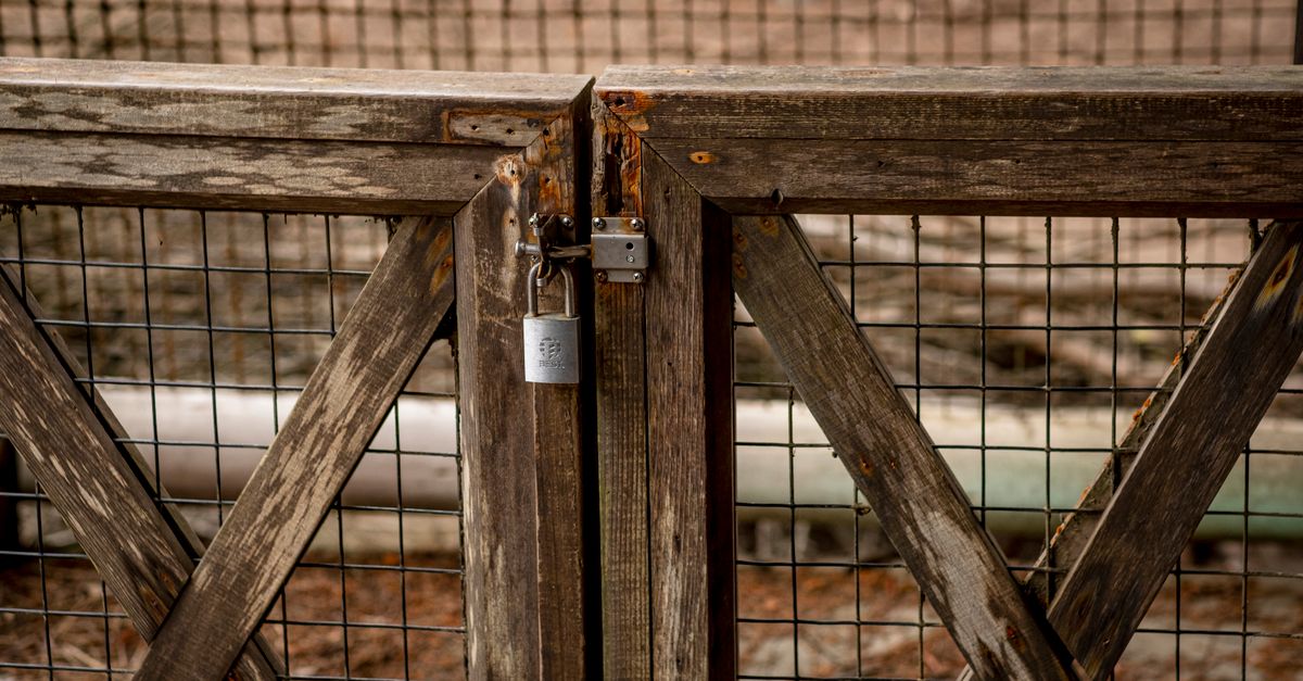 A Commercial Lock Security Checklist for Marlboro Businesses — Trust Bolt Locksmith