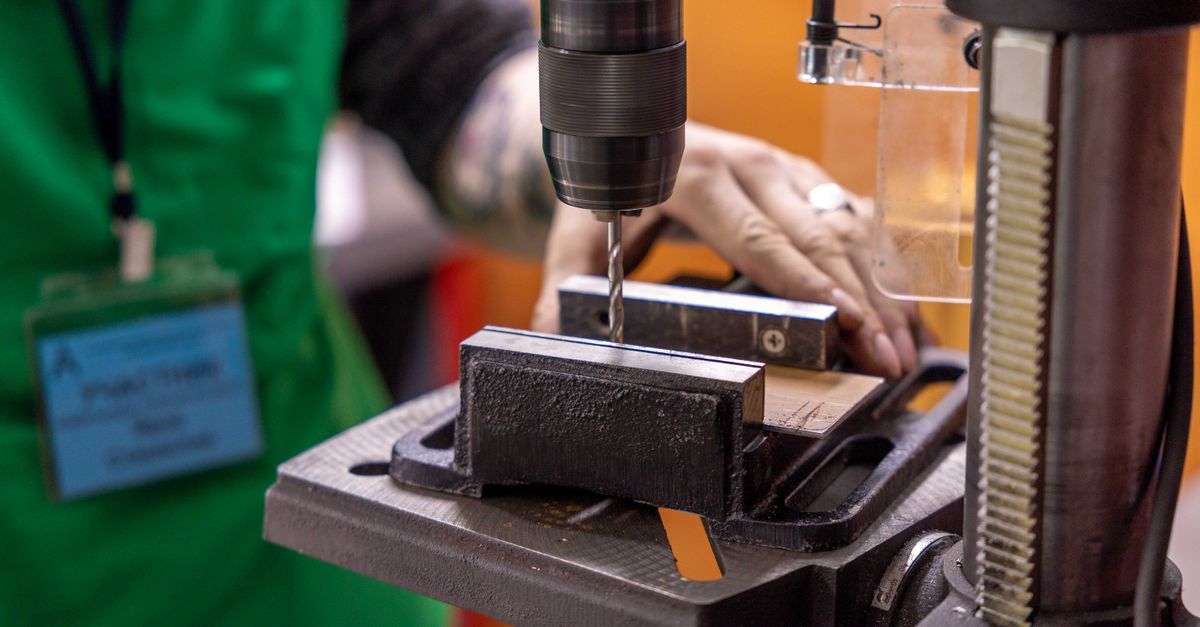 car key cutting machine — Trust Bolt Locksmith