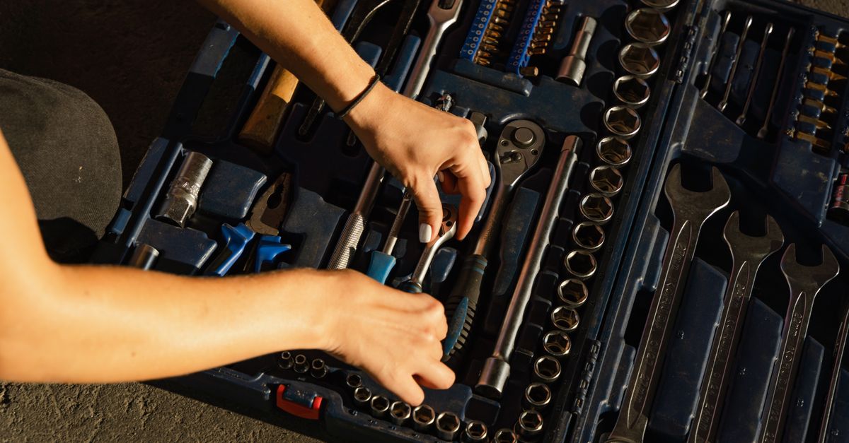 locksmith service technician — Trust Bolt Locksmith