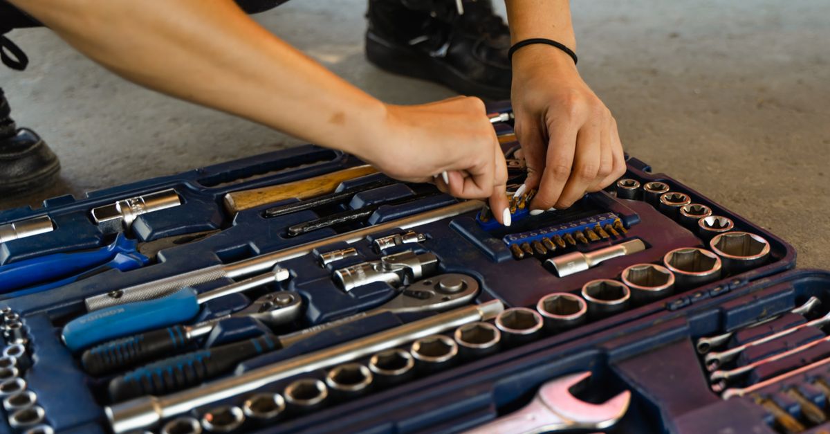 locksmith tools keys — Trust Bolt Locksmith